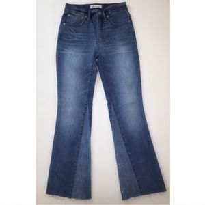 $45⬇️Madewell Cali Demi Boot Distressed Hem Flares